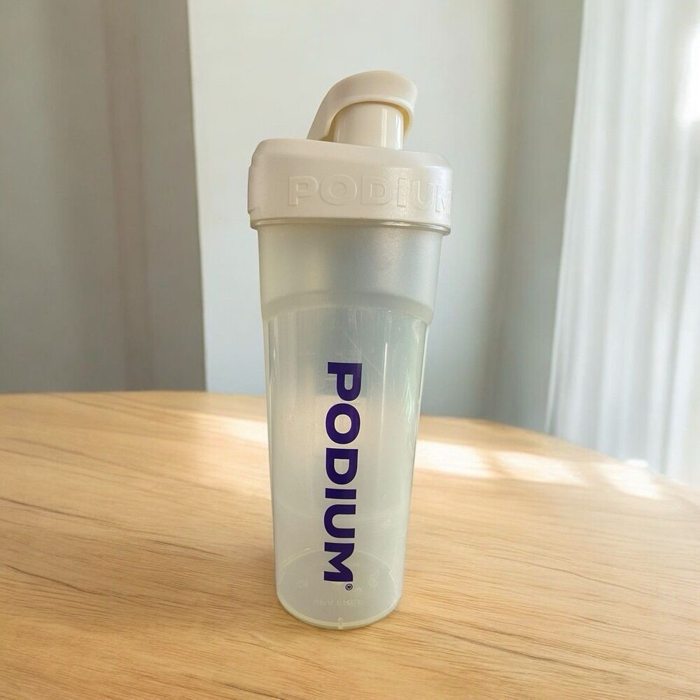 Podium Shaker Bottle 20oz Bpa Free Off White New !